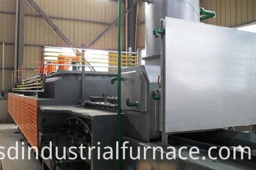 Fornalha de carburação contínua Continuous Carburizing Furnace